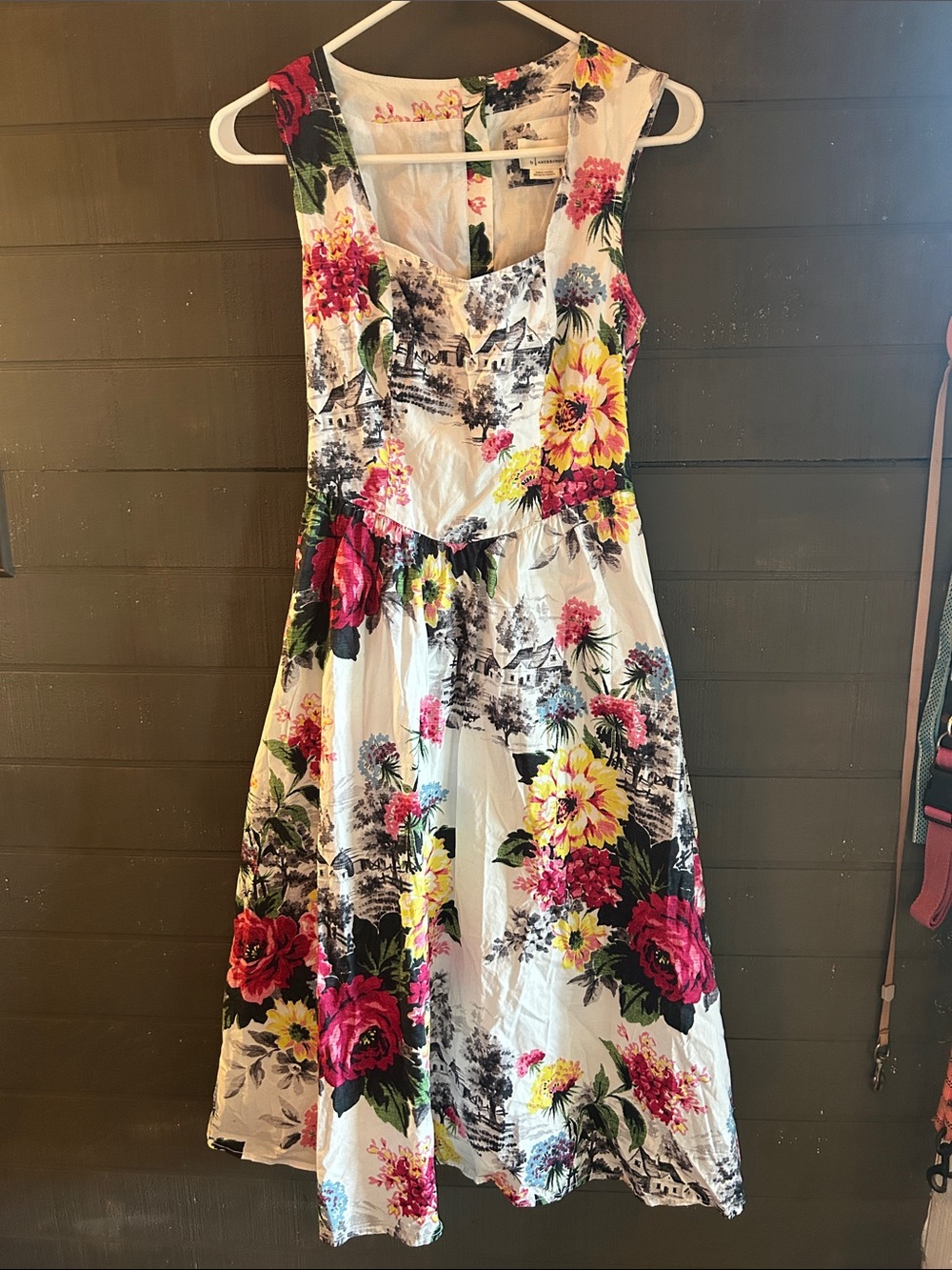 Anthropologie GORGEOUS summer/spring dress